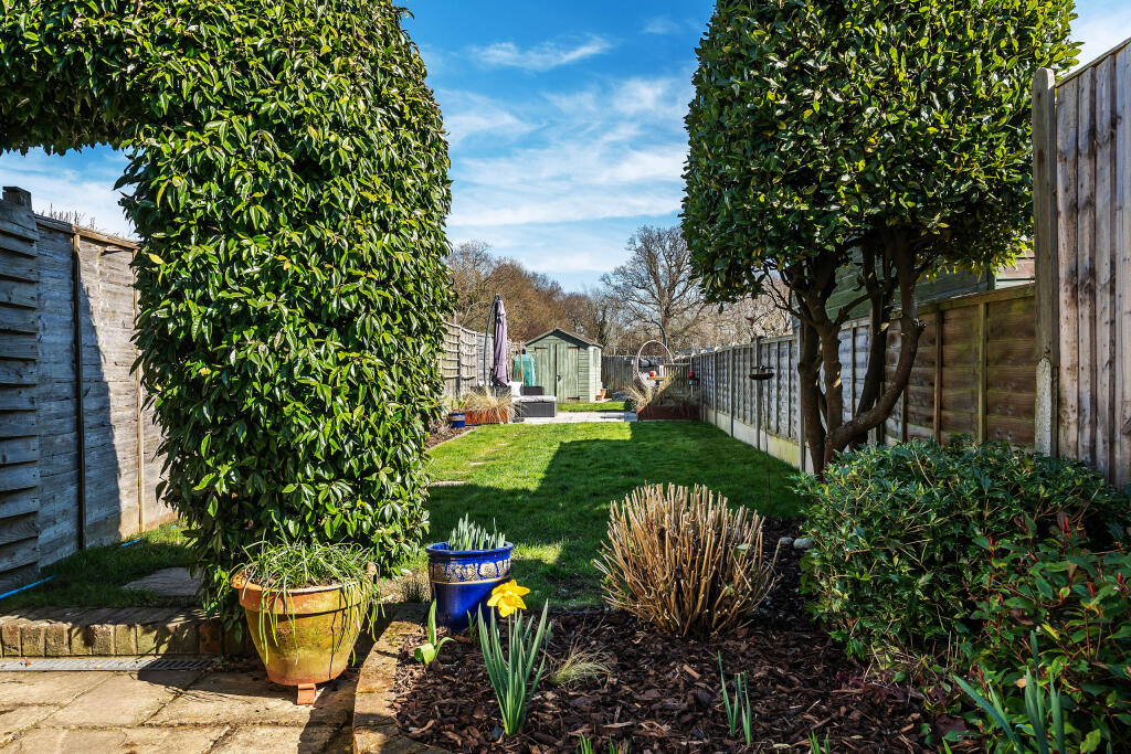 3-Uckfield-Cottage-7