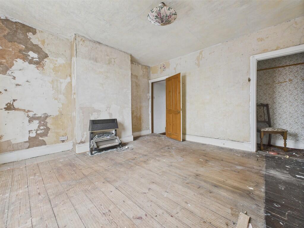 CAM04273G0-PR0124...