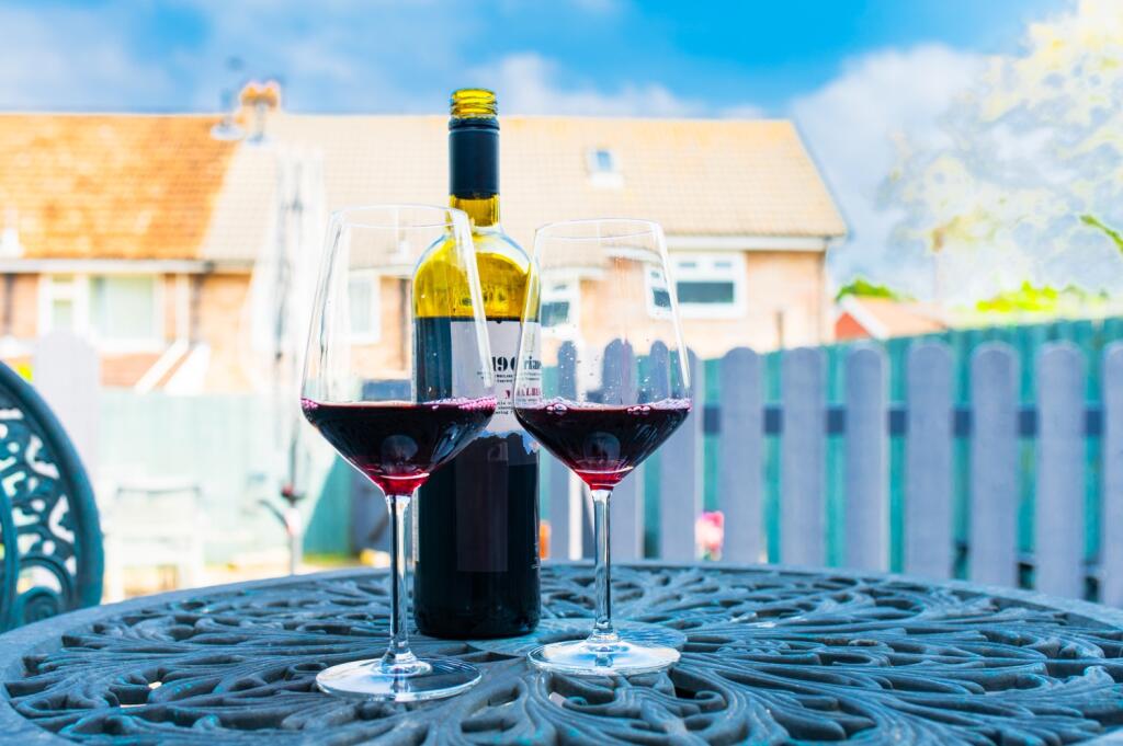 Award-winning Media team on EVERY Listing_16