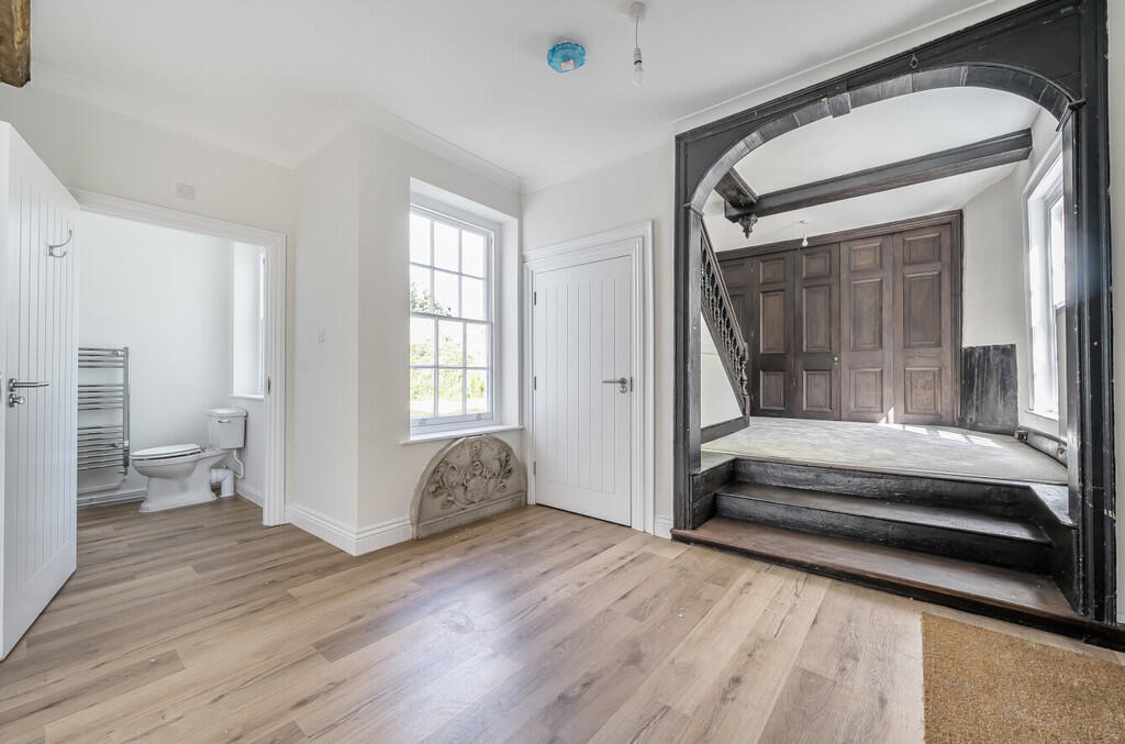 1328732-10-687e89...