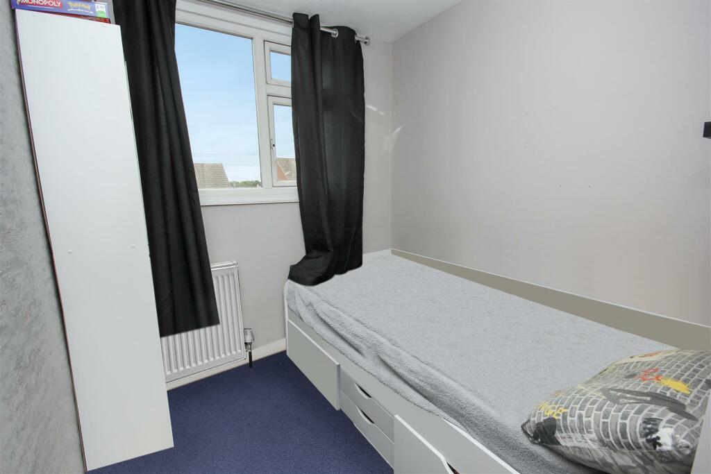Bedroom 3.JPG