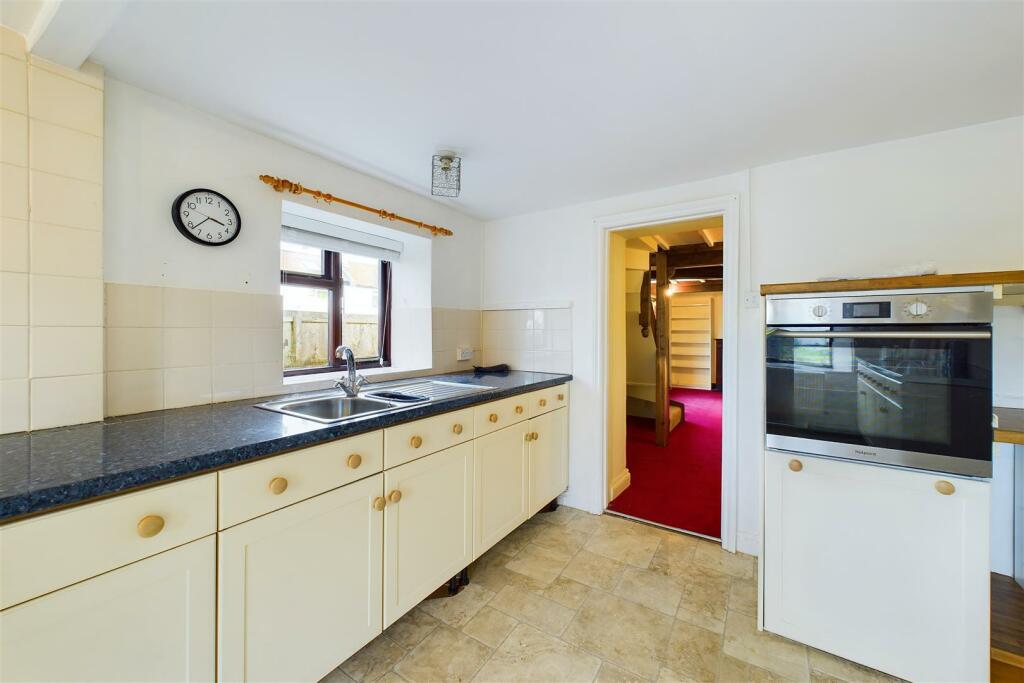 Chafra, The Common, Stoke Lodge, Patchway BS34 6AL