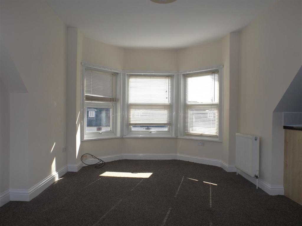 Living room.JPG