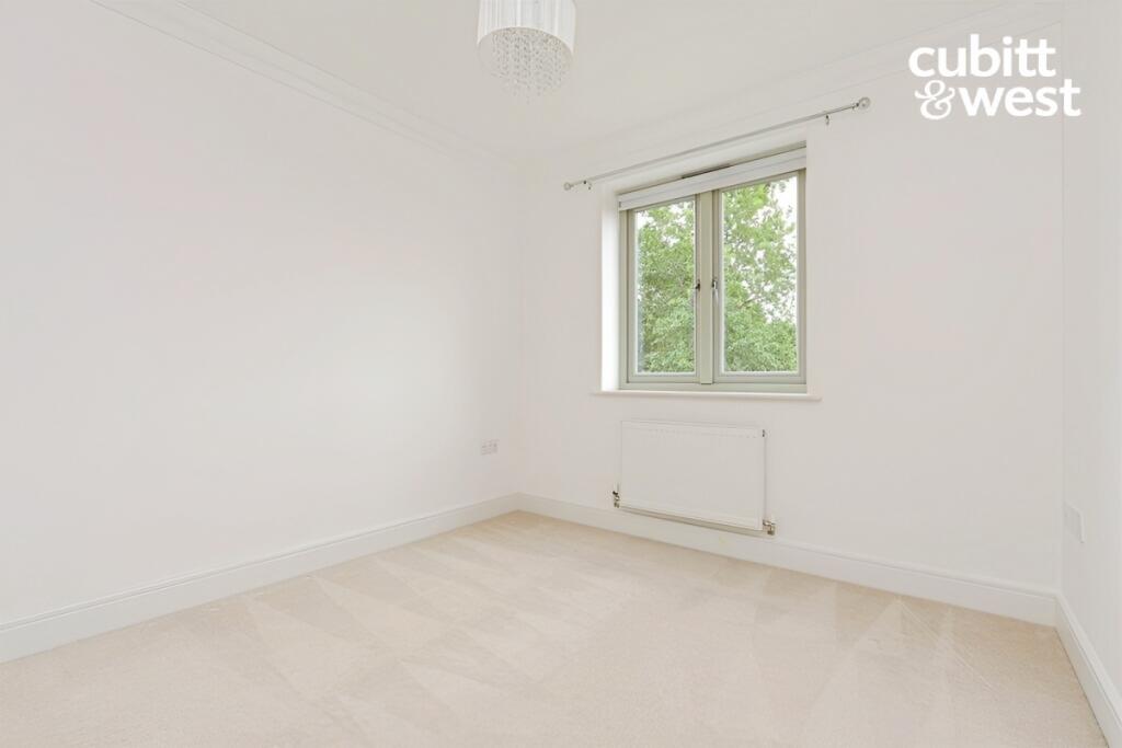 39008896-2158_234...