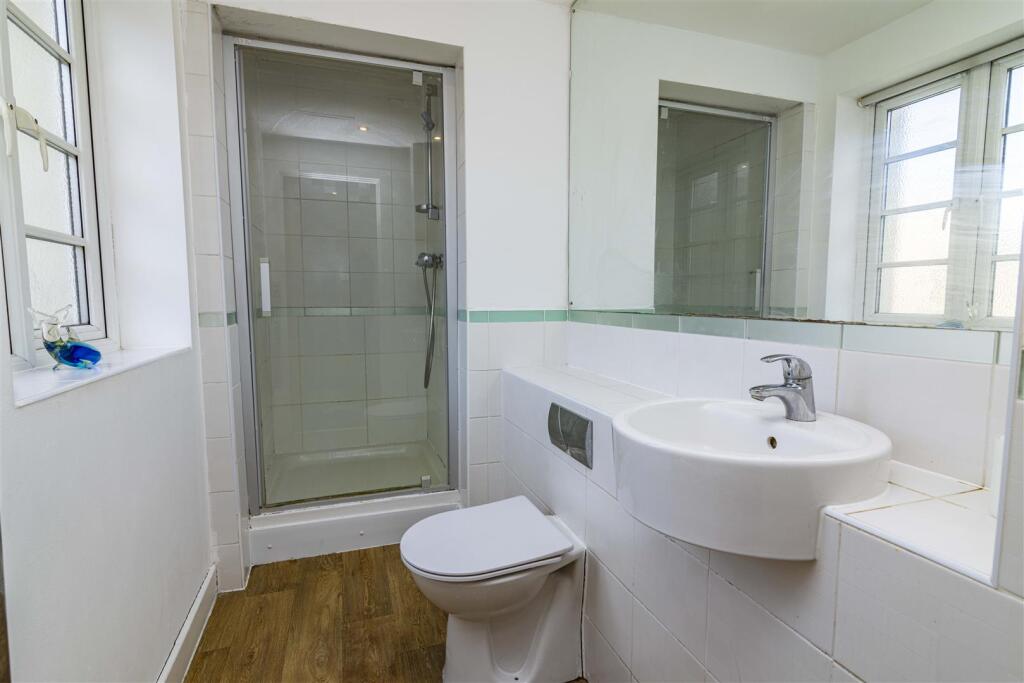 Flat11 18 LowPavement-3.jpg