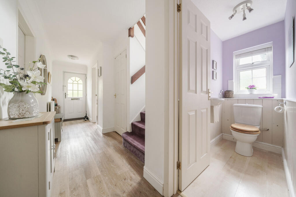 1304901-23-6846f9...