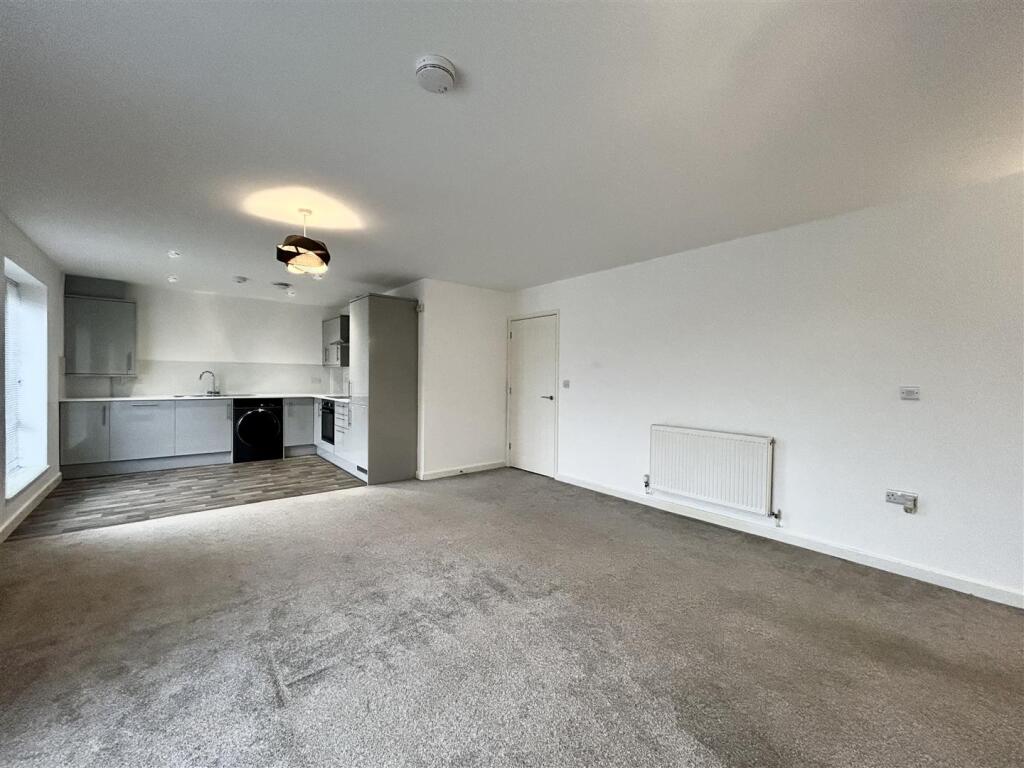 Living room.jpeg