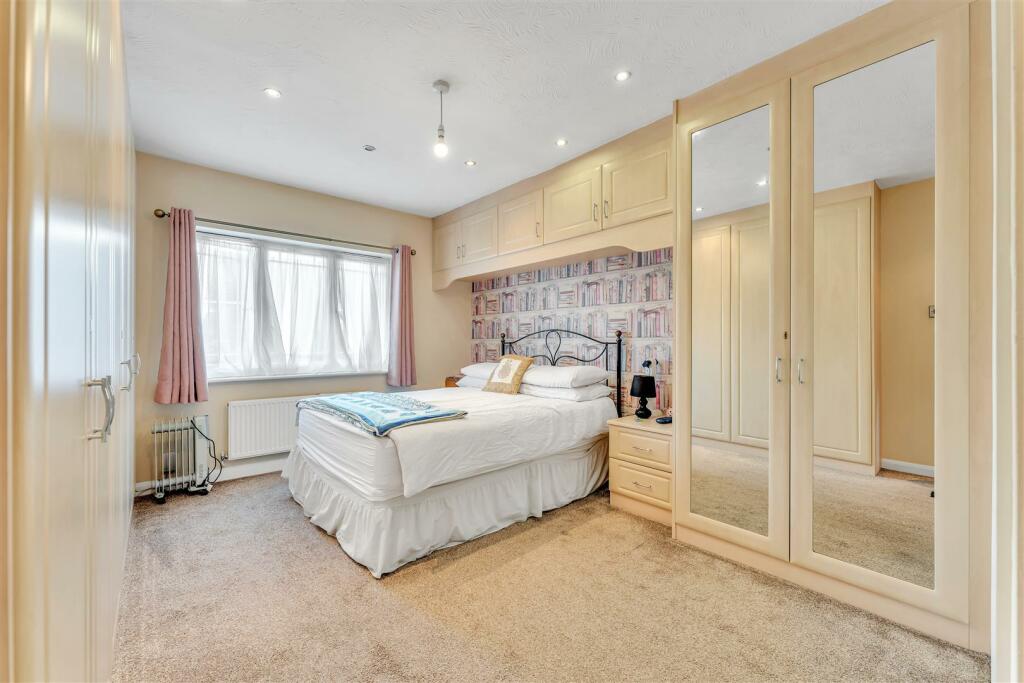 Master suite