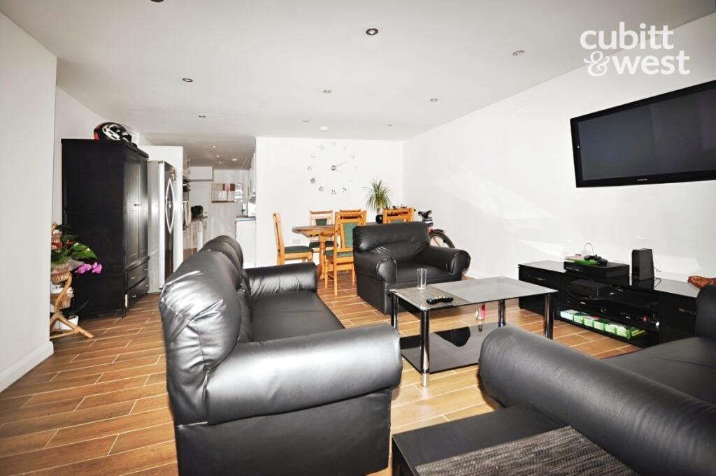 Communal Lounge