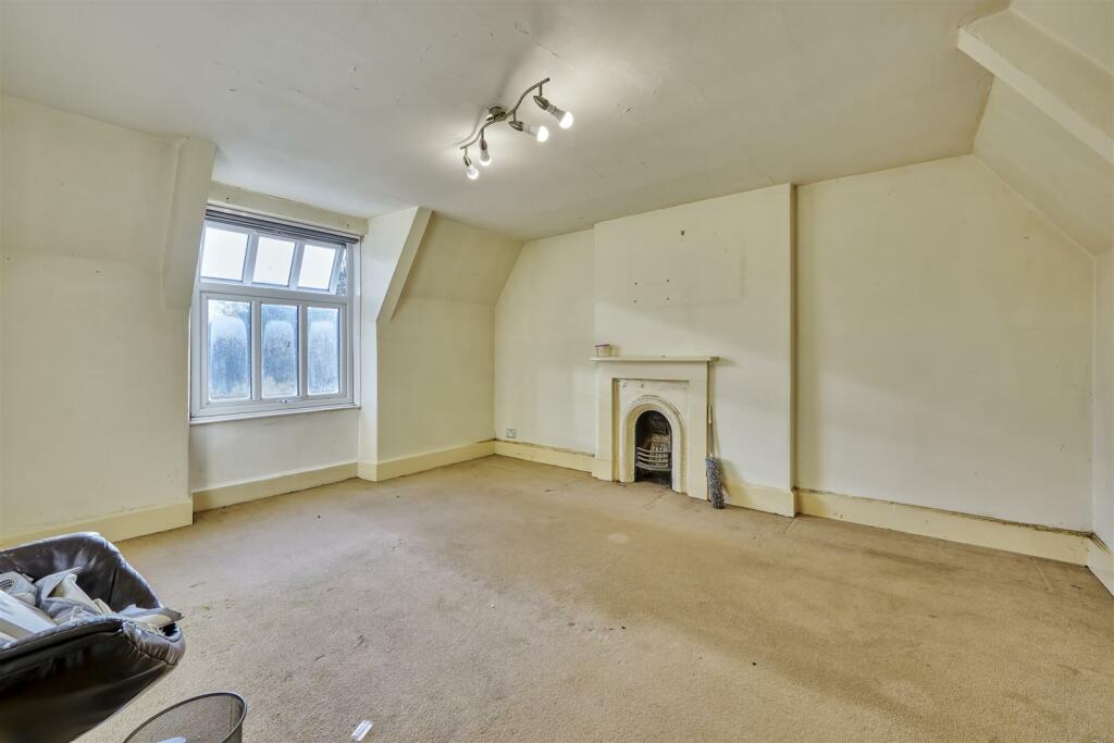 Ivy Cottage Thorpe Waterville-9.jpg