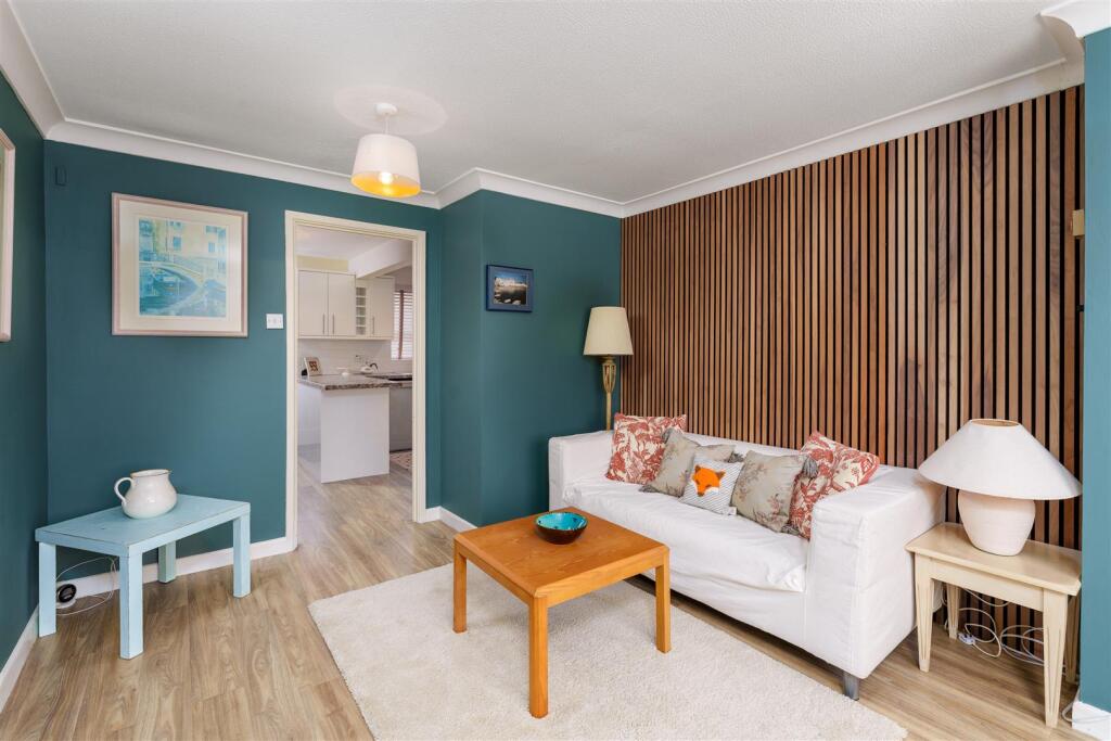 35 Beaulieu Close, Banbury-6.jpg