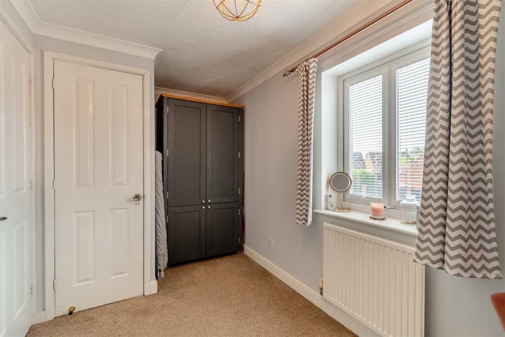8616413-interior29.jpg