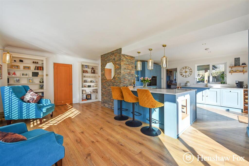 sketch_Ph32_5699794 - Copy.jpg