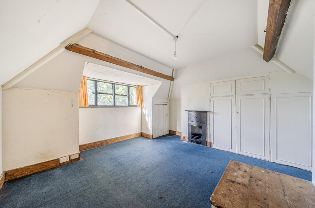 1370775-20-68fb65...