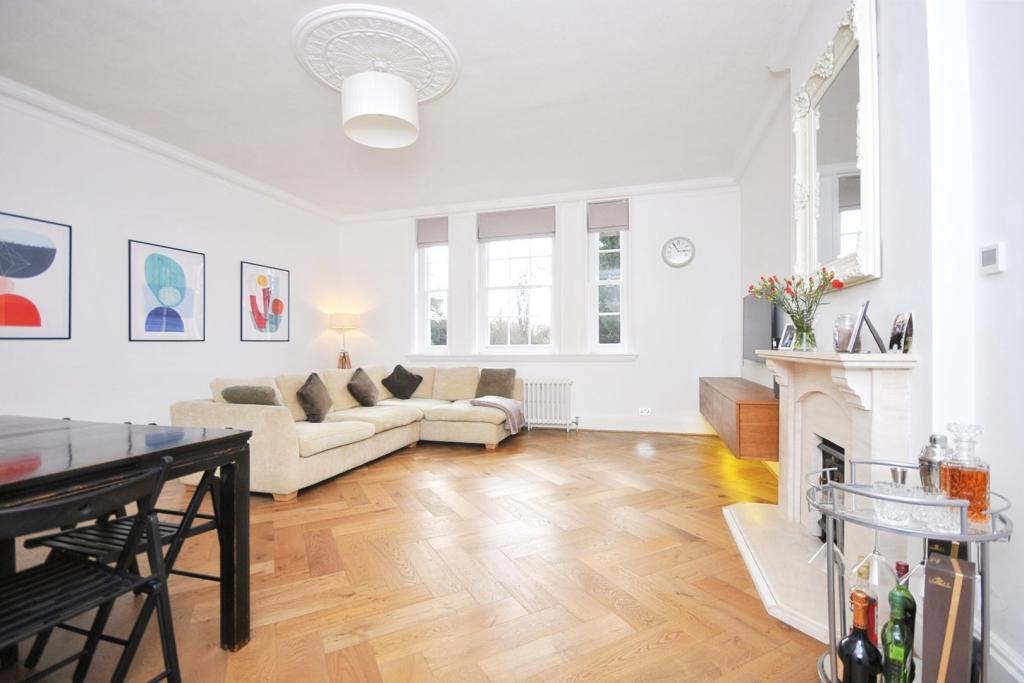 Reception Room