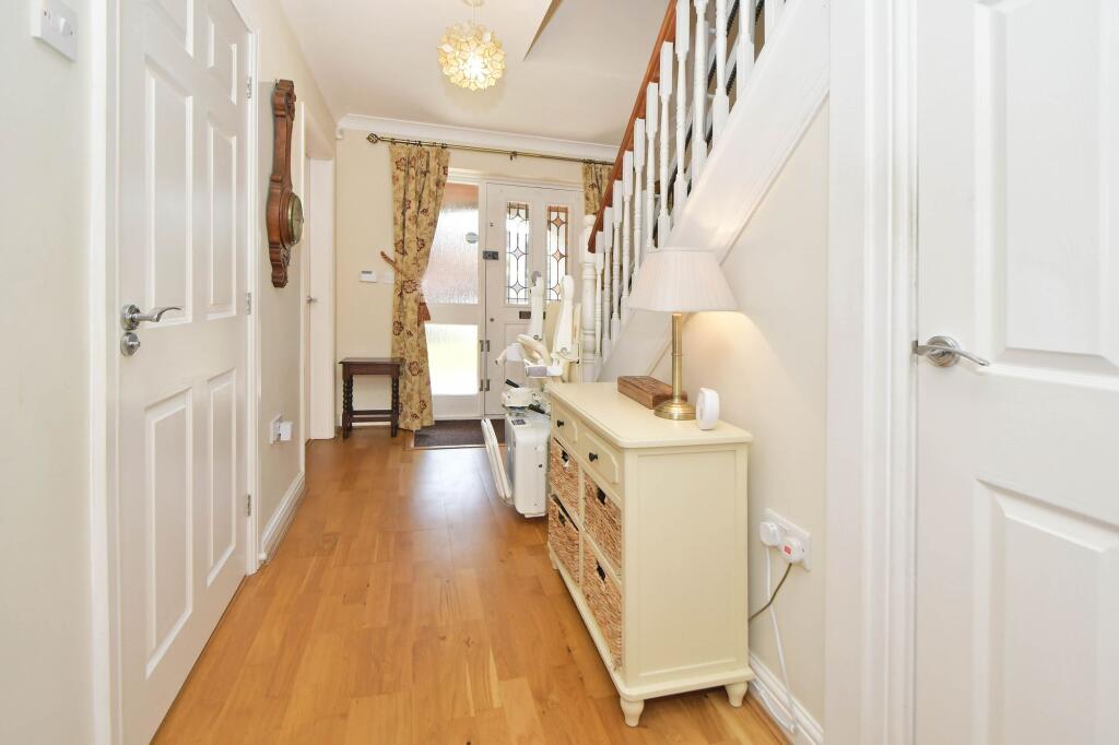 Hallway and guest cloak room