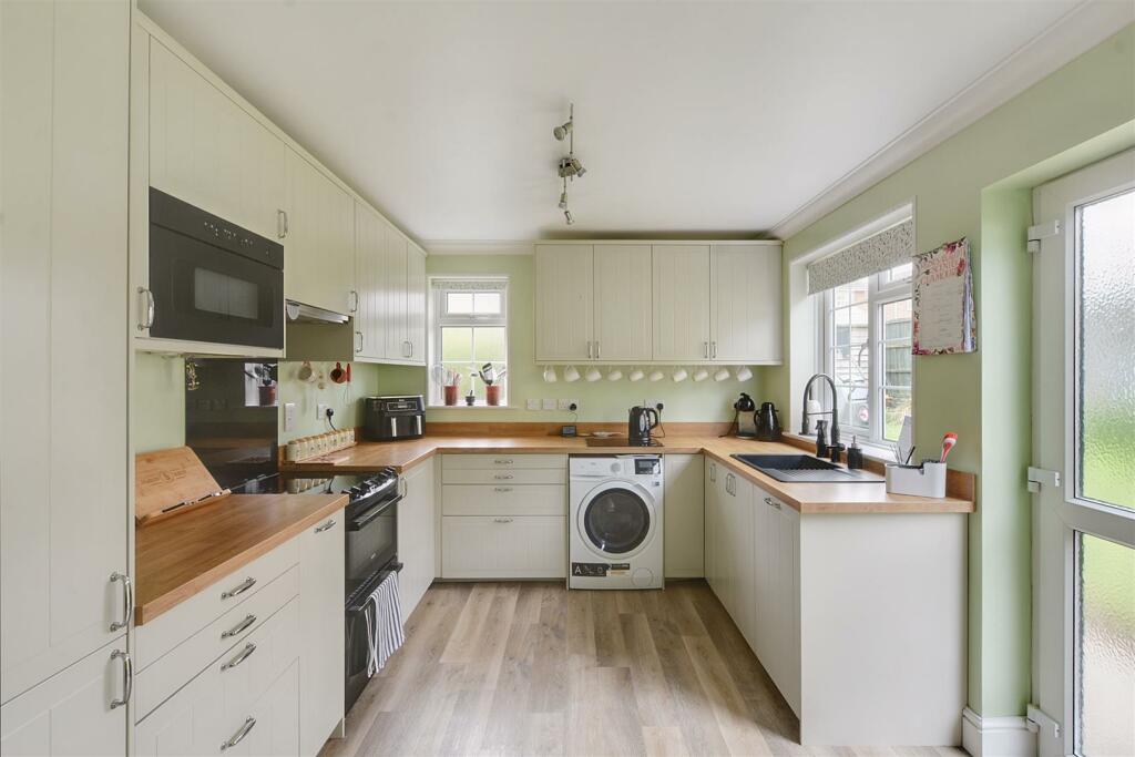 Kitchen Diner