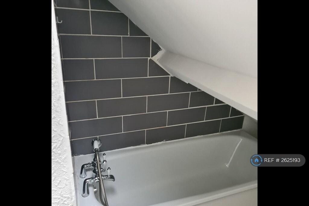 Bathroom - Bath &amp; Shower
