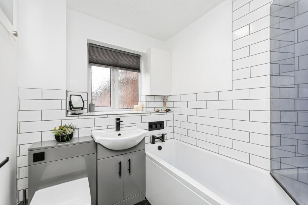 Bathroom/W.C.
