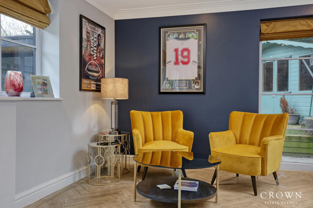 Family Lounge Area