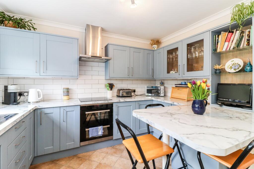 Kitchen/Breakfast