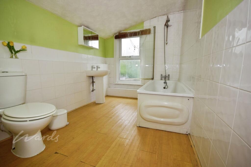 springfield bathroom