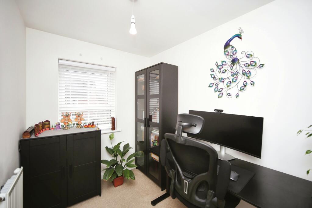 Bedroom Three/Study