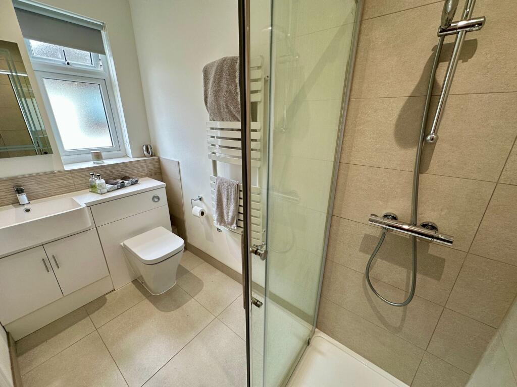 En-suite Bedroom Three