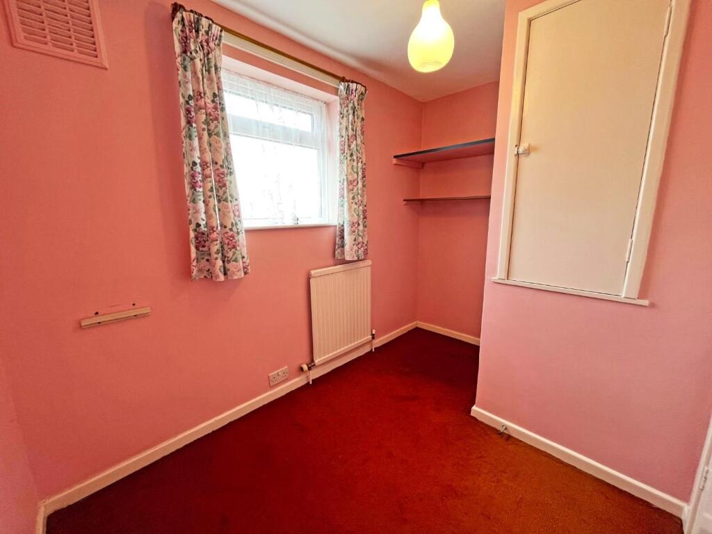 Bed 3.jpg