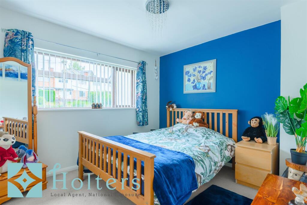 13 Llewellyn Road, Kington-26.jpg