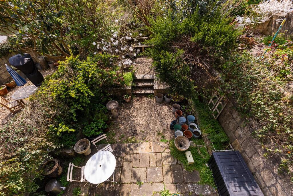9 Chatham Row, Bath BA1 5BS-27.jpg