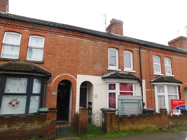 Cromwell Road, Rushden, NN10 9EF