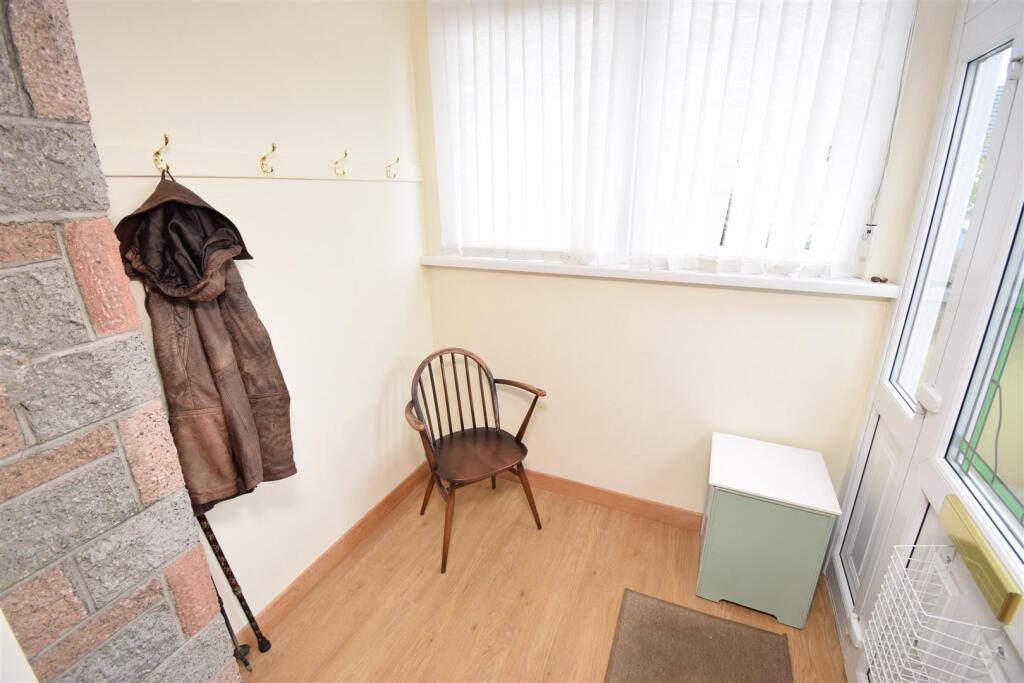 ENTRANCE VESTIBULE.JPG