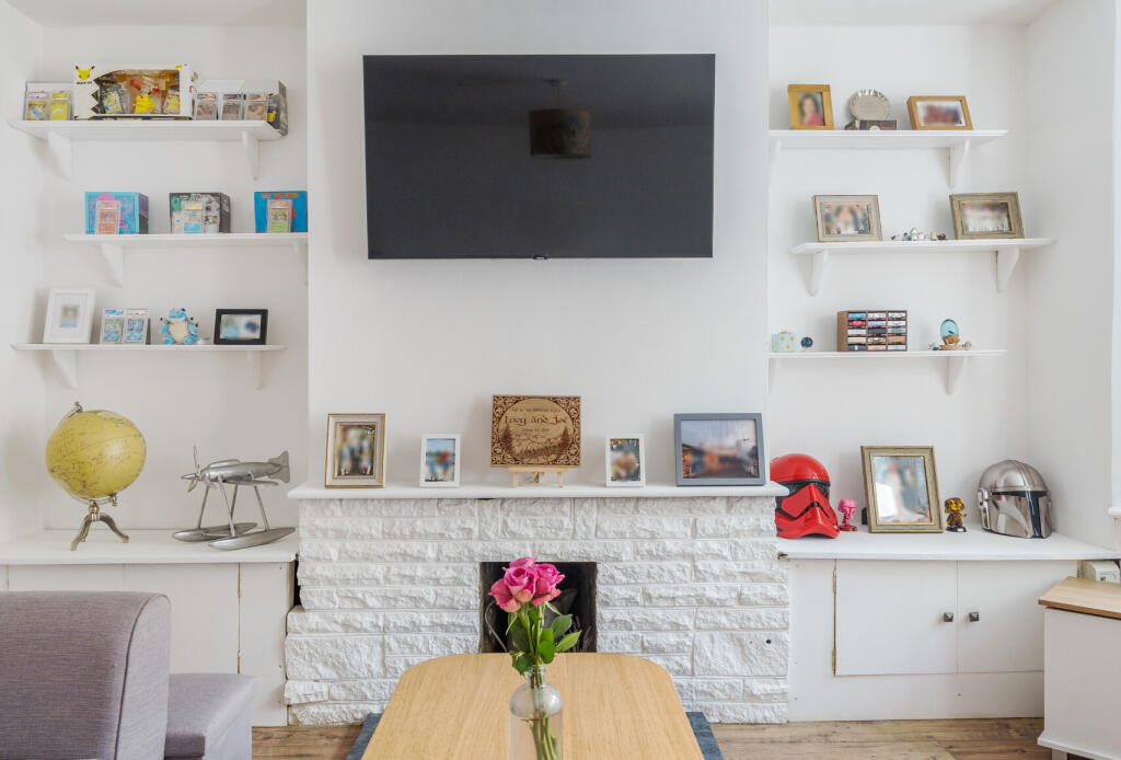 1318445-2-686598f...