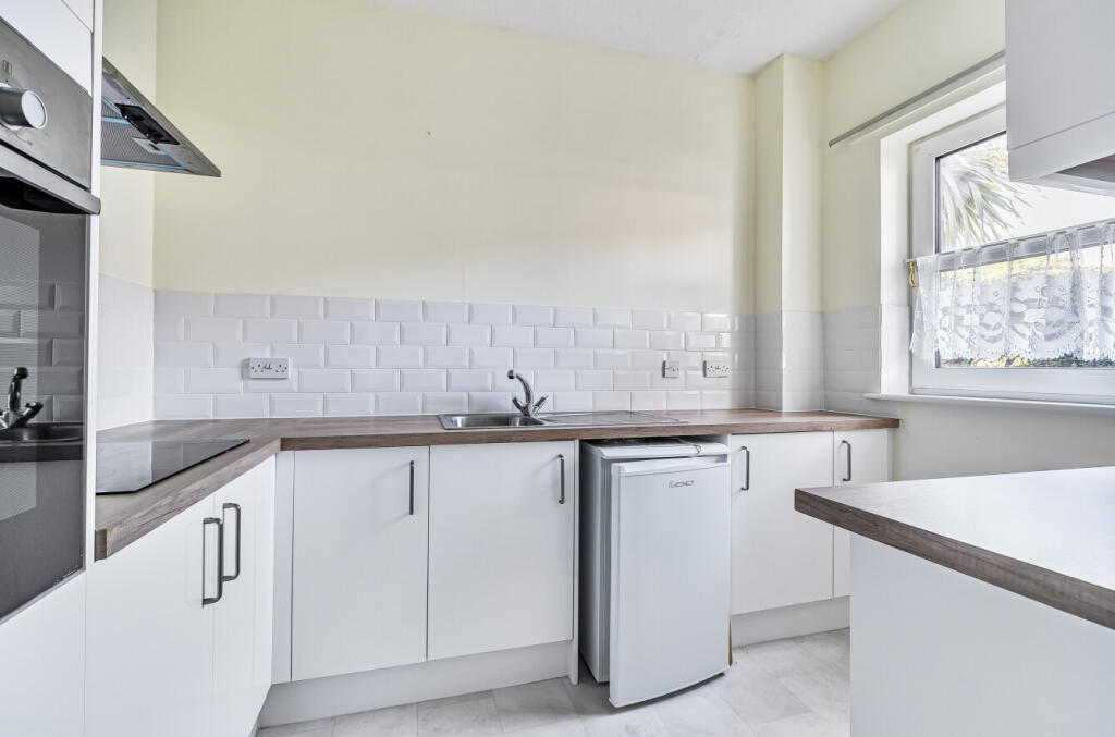 1329530-11-6888e6...