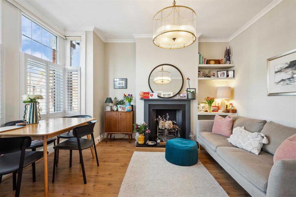 Southfield Road, W4 - FOR SALE