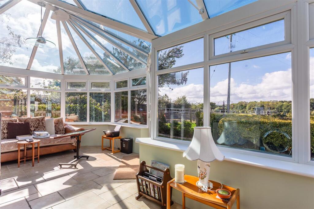 Conservatory (2).jpg