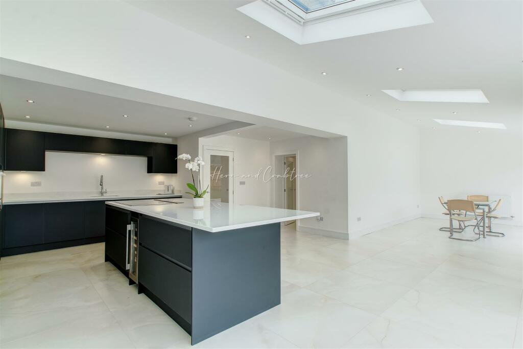 Maes Yr Haf, Pantmawr, HernCrabtree (10).jpg