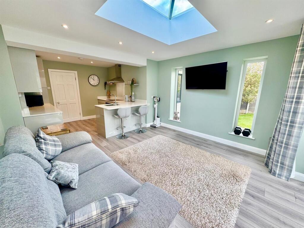 PHOTO-2025-06-03-15-34-58 (5).jpg