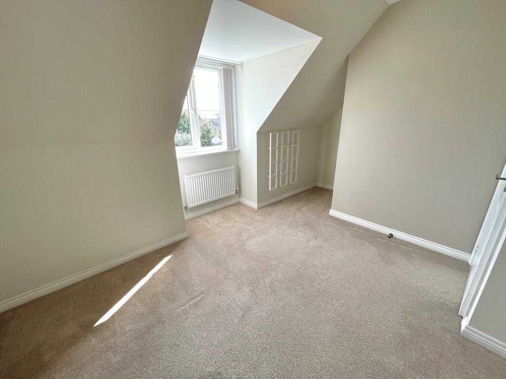 19 Olliver Acre B...