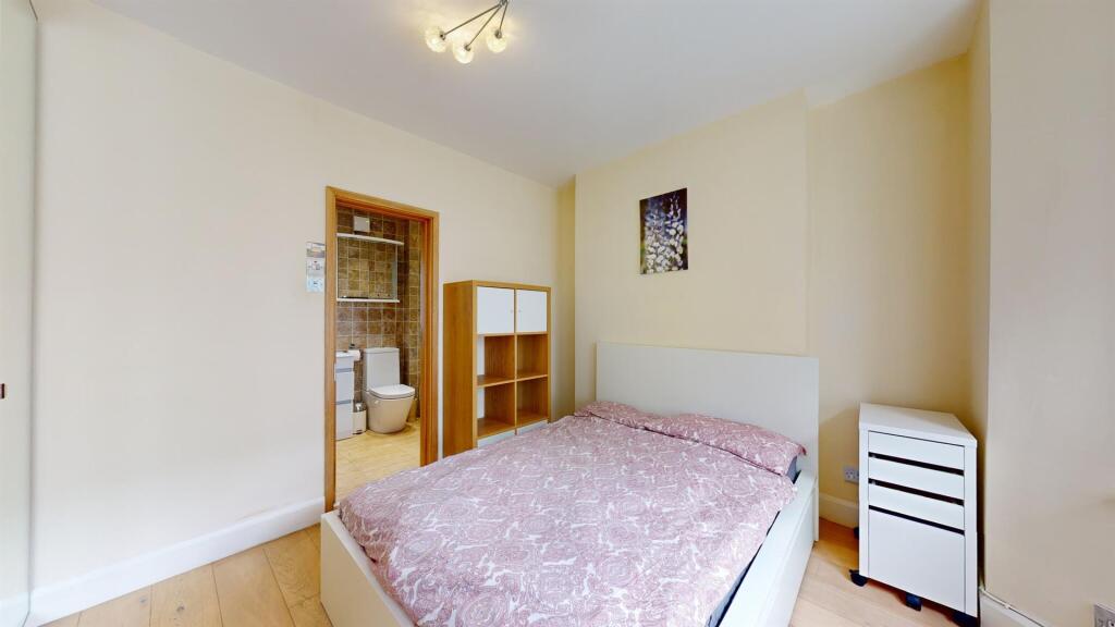 64f09d509bf99a20ec7d5dd8_8a51d8dfabe63e8a8964ca049