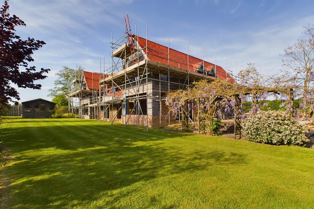 CAM01689G0-PR0392...