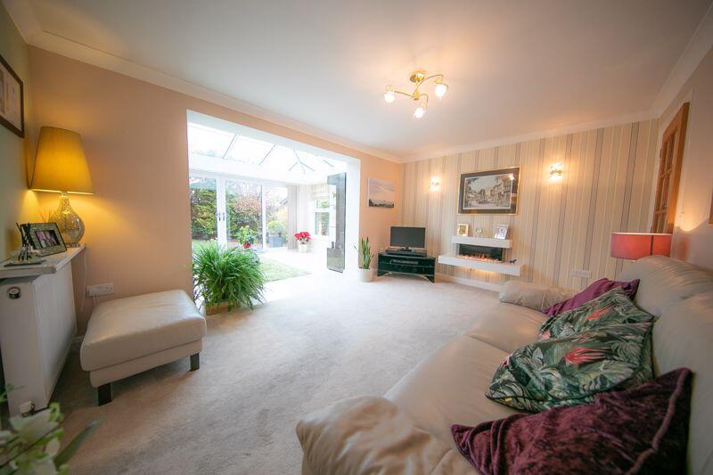 Lounge &amp; orangery