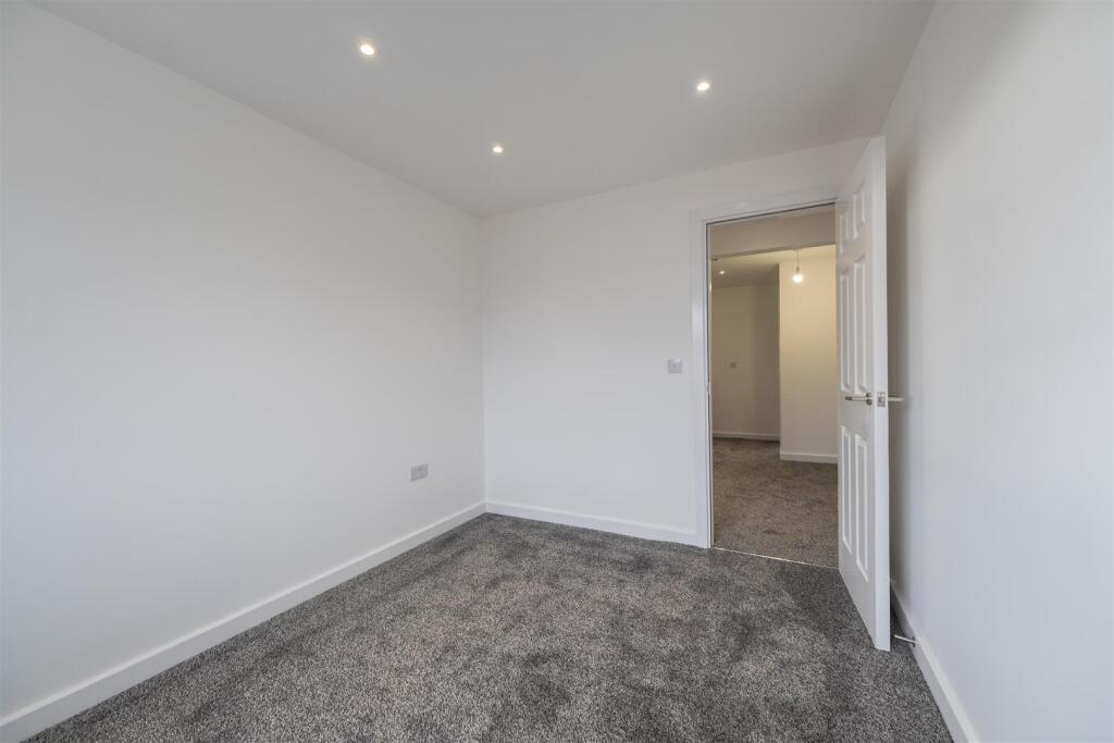 101 Chester Road 2-021.JPG