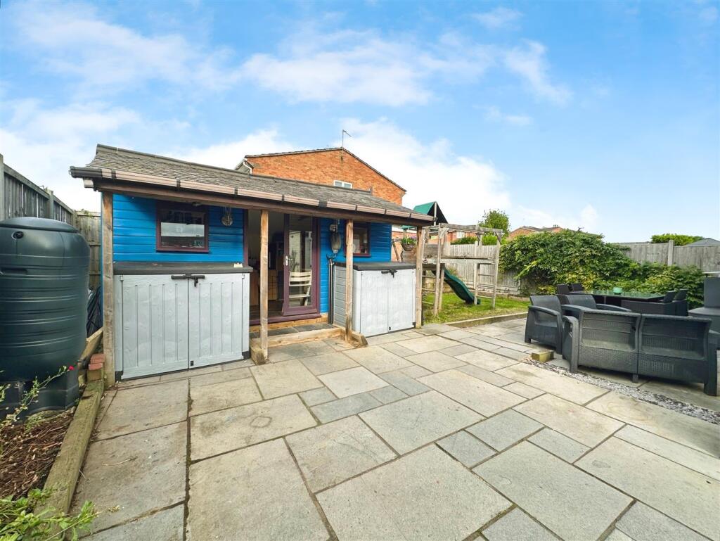 108b9bce--4878-A794-7DE2A202A353-53476-000011FA0E9