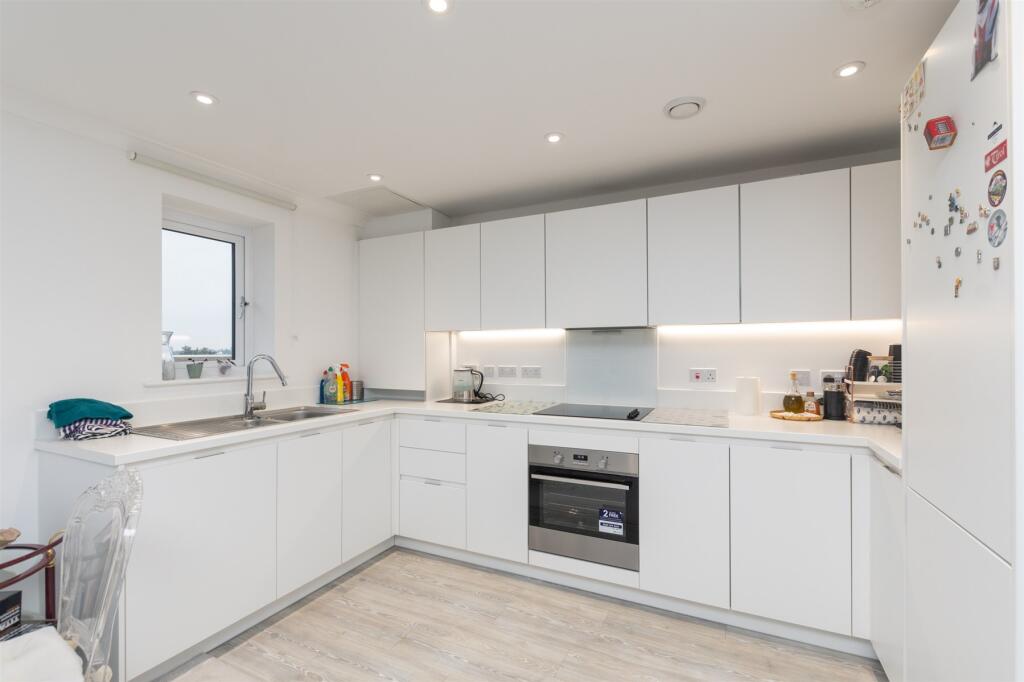 Lounge / Kitchen / Diner