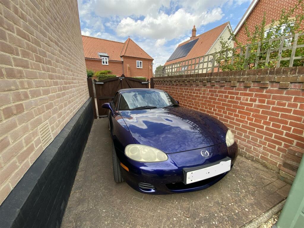 Driveway.jpg