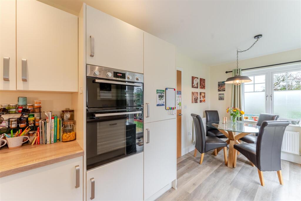 59 Whiting Way, Wrington BS40 5AS 38.jpg