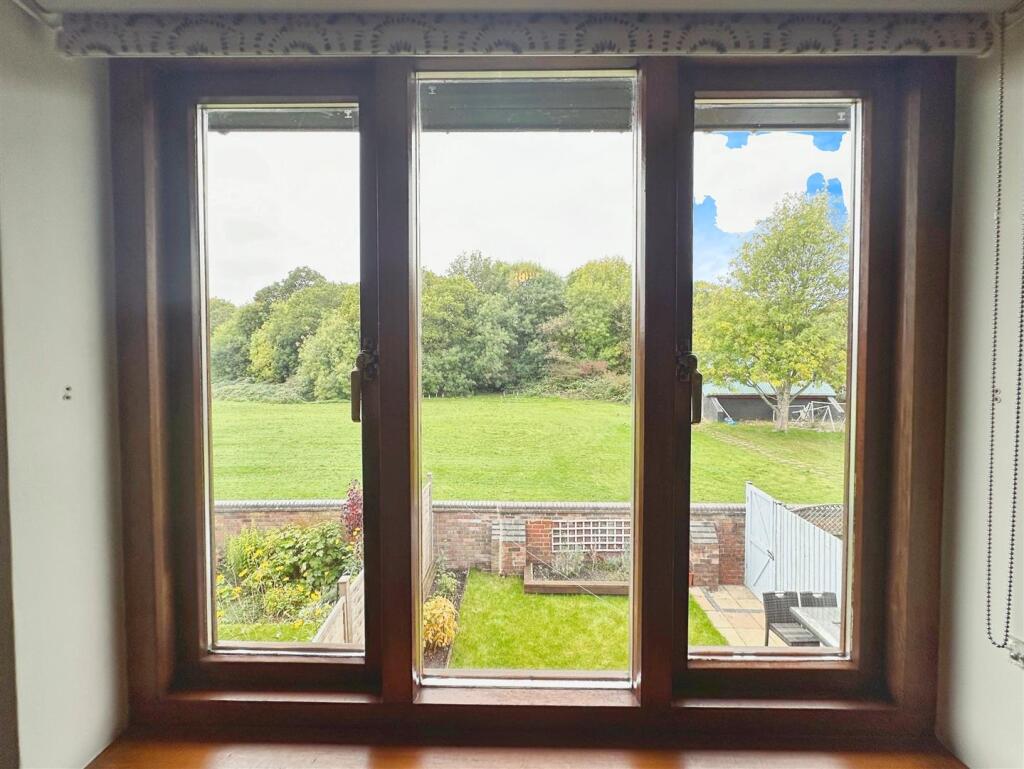 18fa4c41--4EF4-8F53-77A9F35E513D-96500-00001F2948C