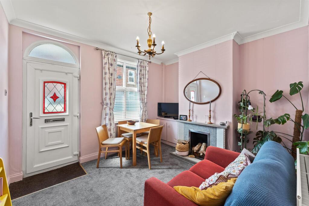 21 Regent Street, Moulton-24.jpg